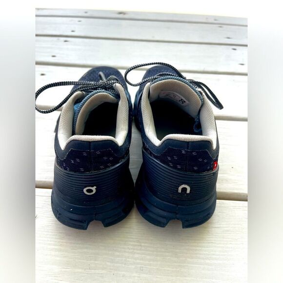 On Running  CLOUDSTRATUS Size W6 Navy Blue Athletic Shoes;GREAT CONDITION! - Picture 12 of 16